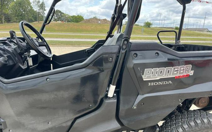 2019 Honda® Pioneer 1000-5 Deluxe