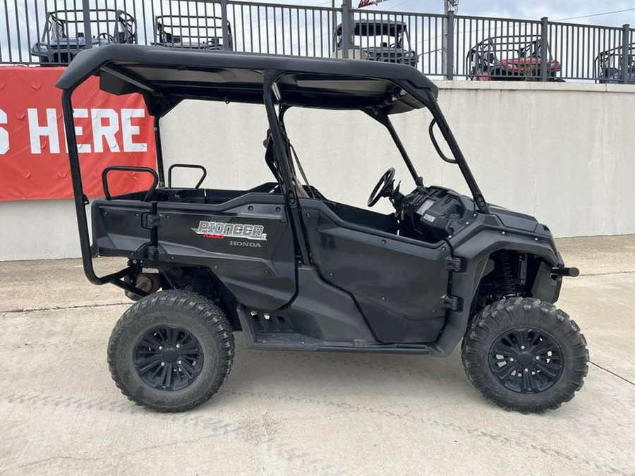 2019 Honda® Pioneer 1000-5 Deluxe