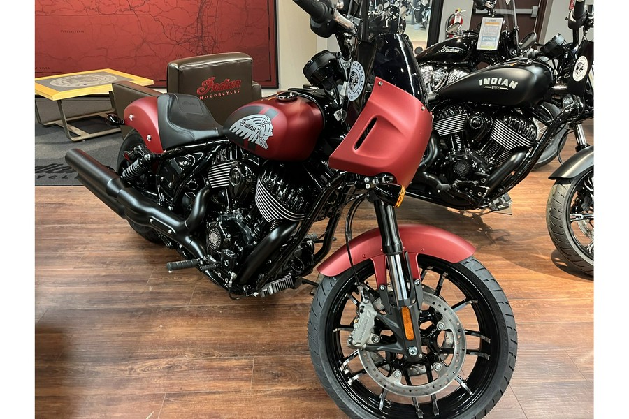 2024 Indian Motorcycle Sport Chief - Sunset Red Smoke