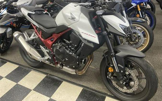 2025 Honda CB750 Hornet