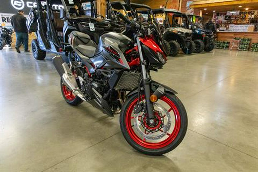 2025 Kawasaki Z500 SE ABS