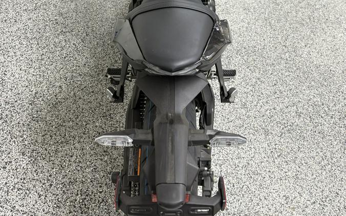 2026 Kawasaki Ninja 650 Metallic Flat Spark Black/Metallic Carbon Gray - K0977