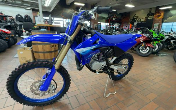 2027 Yamaha YZ85LW