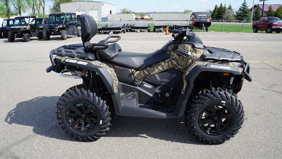 2023 Can-Am® Outlander MAX XT 850 Mossy Oak Break-Up Country Camo