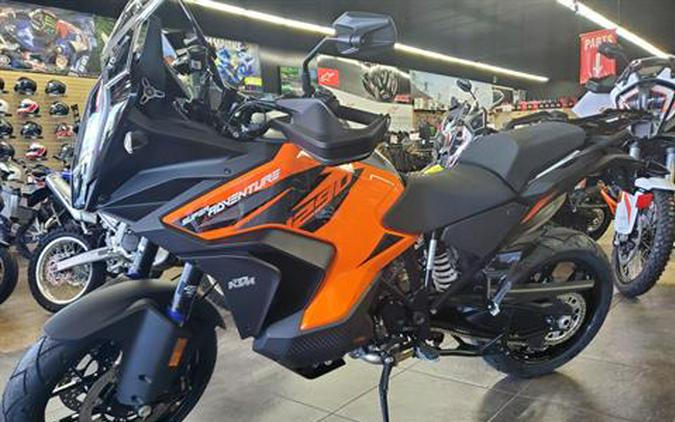 2023 KTM 1290 Super Adventure S