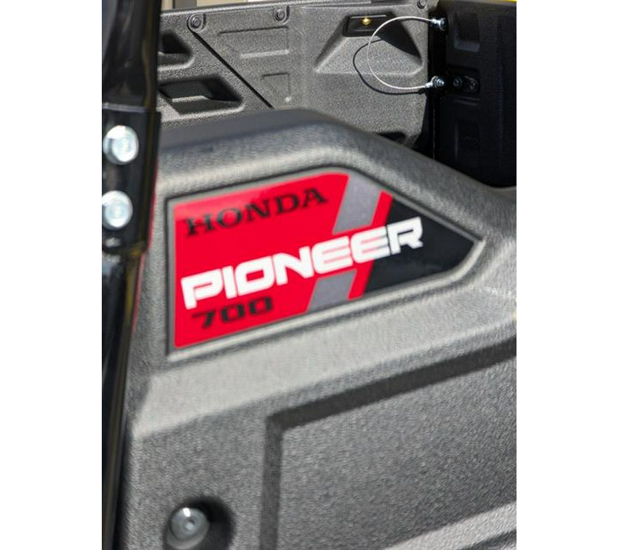 2026 Honda Pioneer 700 Deluxe