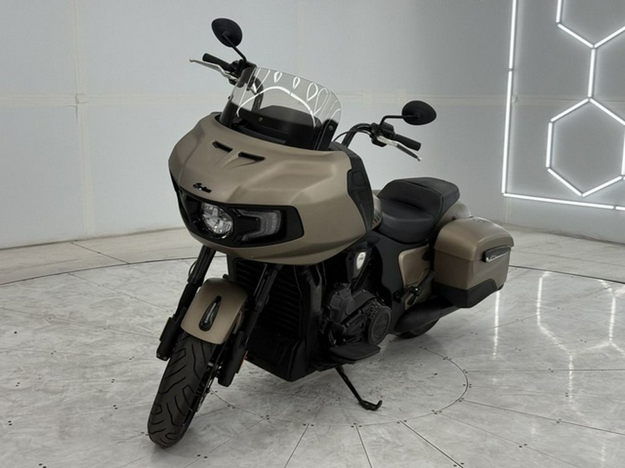 2020 Indian Challenger Dark Horse Sandstone Smoke