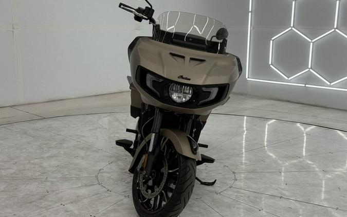 2020 Indian Challenger Dark Horse Sandstone Smoke
