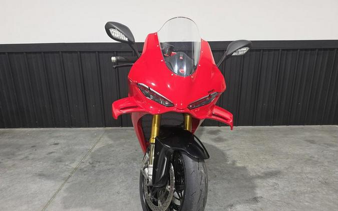 2025 Ducati Panigale V4 S