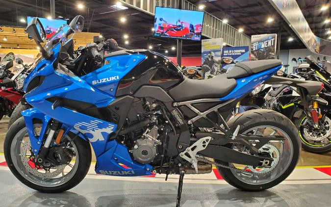 2024 SUZUKI GSX-8R