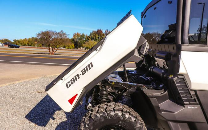 2026 Can-Am® Defender MAX Limited HD11