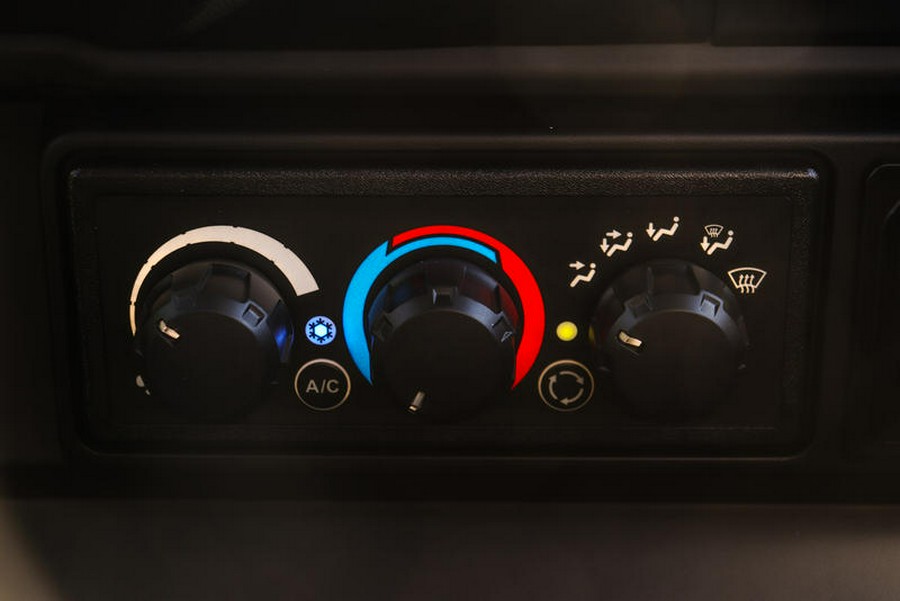 2026 Can-Am® Defender MAX Limited HD11