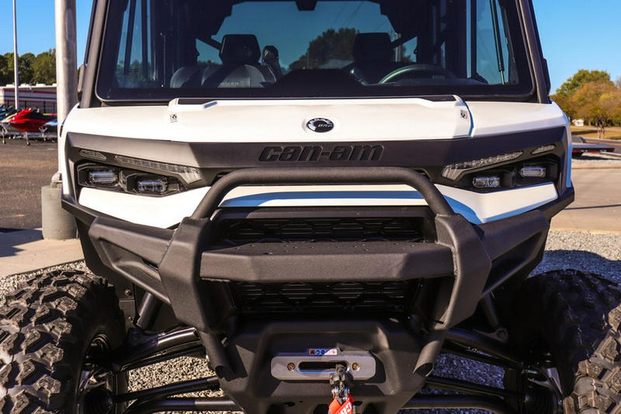 2026 Can-Am® Defender MAX Limited HD11