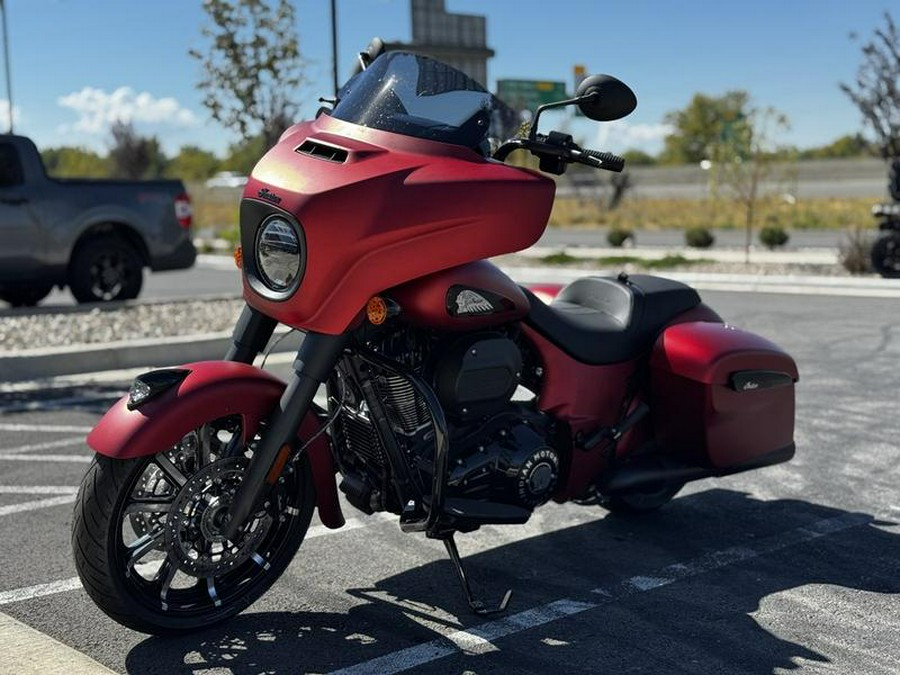 2024 Indian Motorcycle® Chieftain® Dark Horse® Sunset Red Smoke