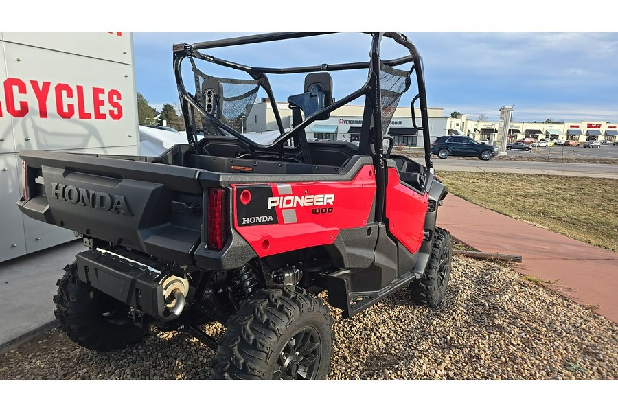 2025 Honda PIONEER 1000 DELUXE