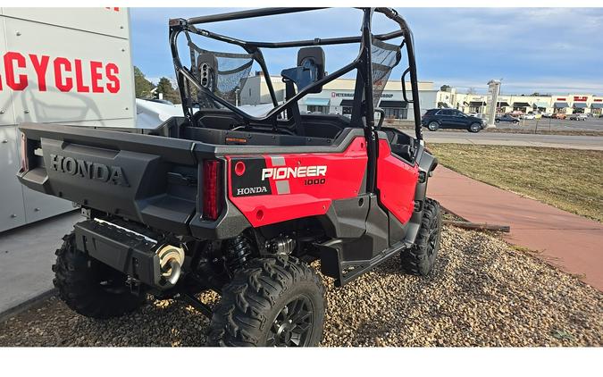 2025 Honda PIONEER 1000 DELUXE
