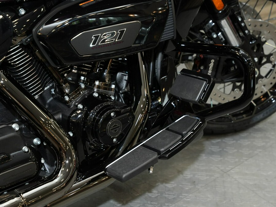 New 2025 Harley-Davidson CVO Road Glide Motorcycle For Sale In Raleigh, North Carolina