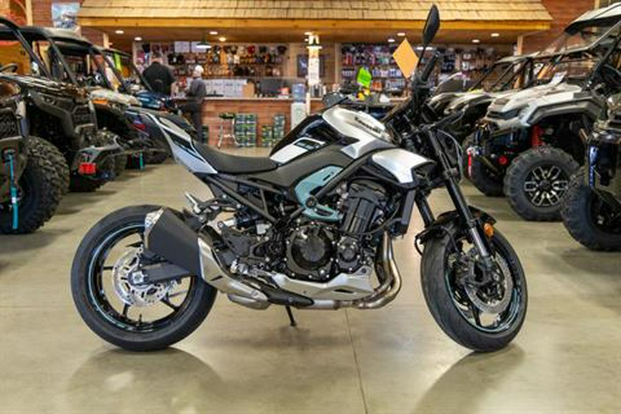 2025 Kawasaki Z900 ABS
