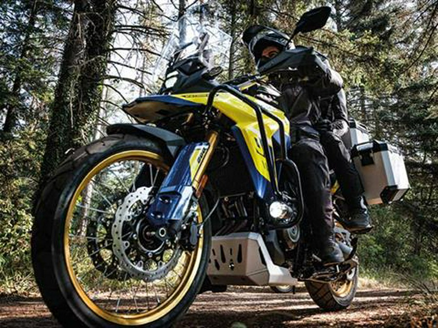 2024 Suzuki V-Strom 800DE Adventure