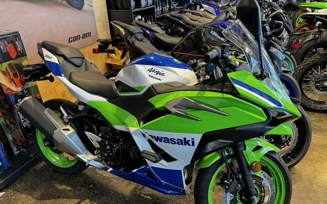 2024 Kawasaki Ninja® 500 SE 40th Anniversary Edition ABS