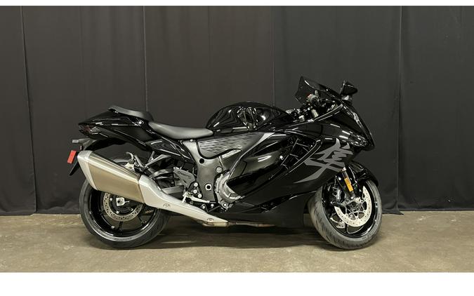 2025 Hayabusa - Suzuki