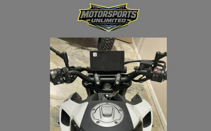 2025 CFMOTO NK 300