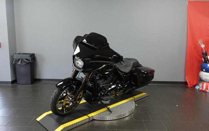 2025 Harley-Davidson Street Glide FLHX