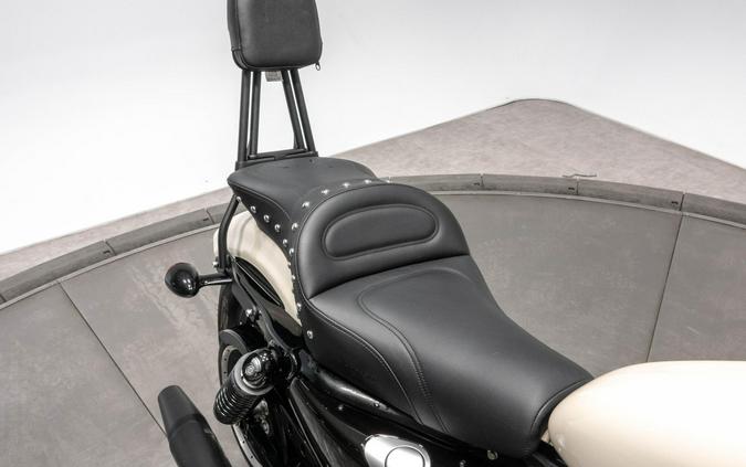 2022 Harley-Davidson XL883N Iron 883 in White Sand Pearl with 882 miles