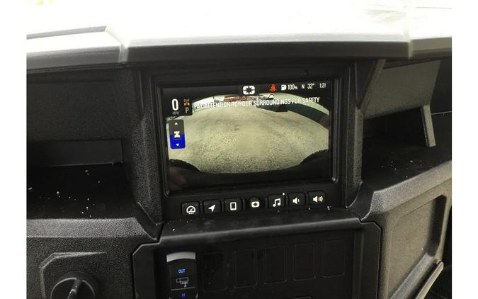 2025 Polaris GENERAL® XP 4 1000 Ultimate INDY RED