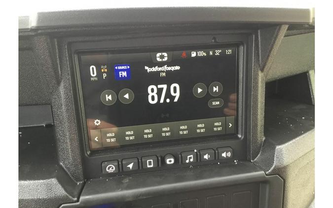 2025 Polaris GENERAL® XP 4 1000 Ultimate INDY RED