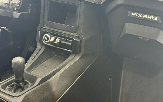 2023 Polaris Slingshot SLINGSHOT S Manual
