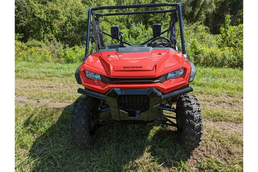 2024 Honda Pioneer 1000