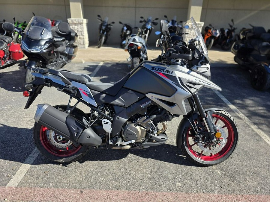 2025 Suzuki V-Strom 1050