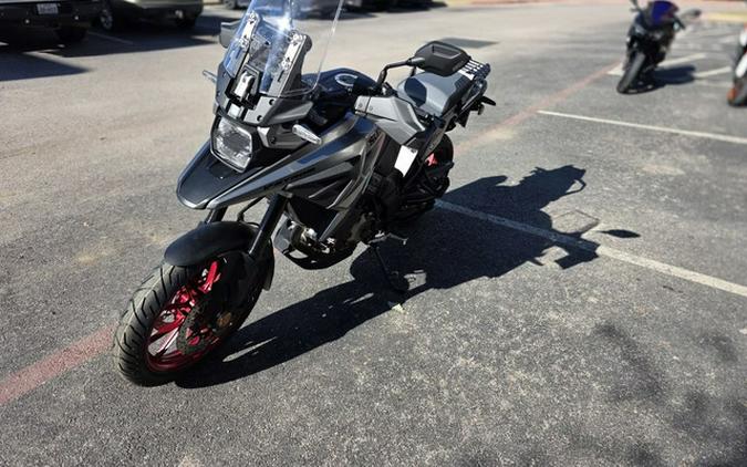 2025 Suzuki V-Strom 1050