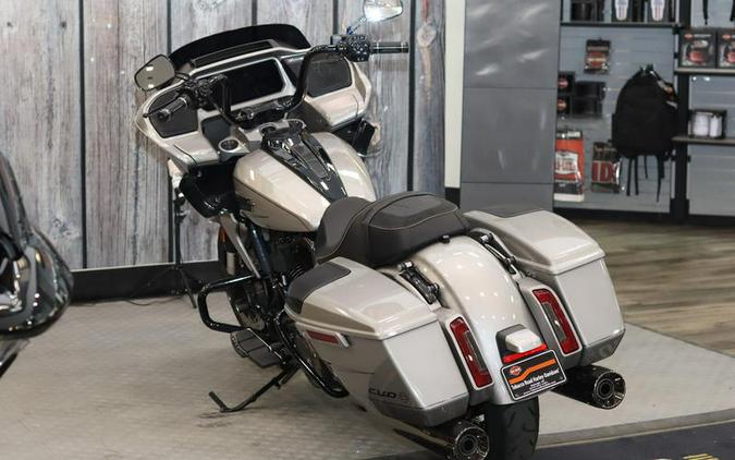 2023 Harley-Davidson® FLTRXSE - CVO™ Road Glide®