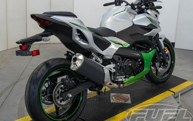 2024 Kawasaki Z7 Hybrid ABS