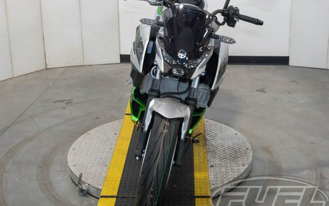 2024 Kawasaki Z7 Hybrid ABS