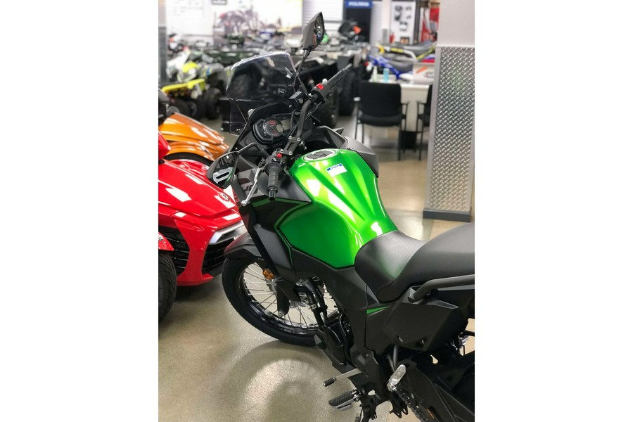 2025 Kawasaki Versys®-X 300 ABS