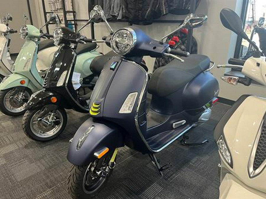2025 Vespa GTS 310 SuperTech