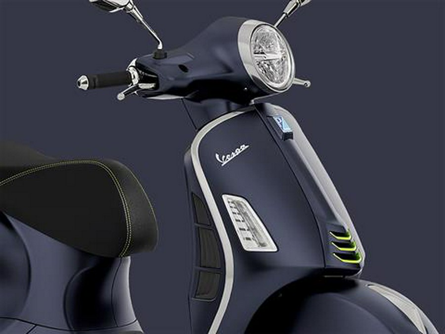 2025 Vespa GTS 310 SuperTech