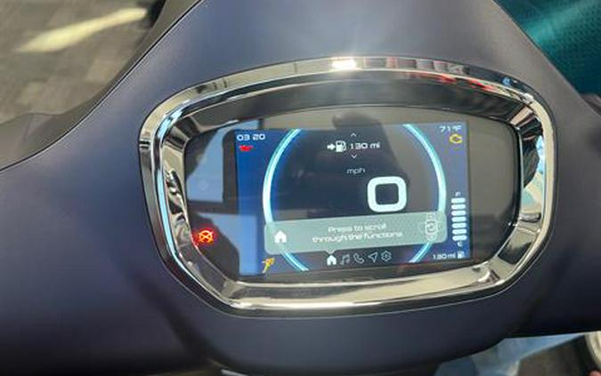 2025 Vespa GTS 310 SuperTech