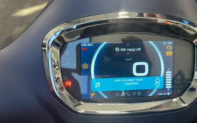 2025 Vespa GTS 310 SuperTech