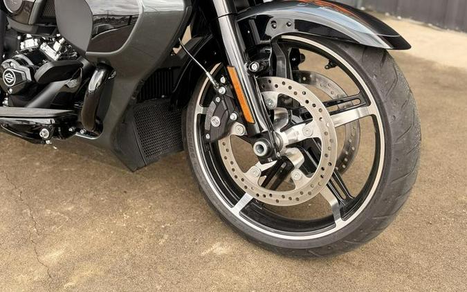 2025 Harley-Davidson® FLHXU - Street Glide® Ultra