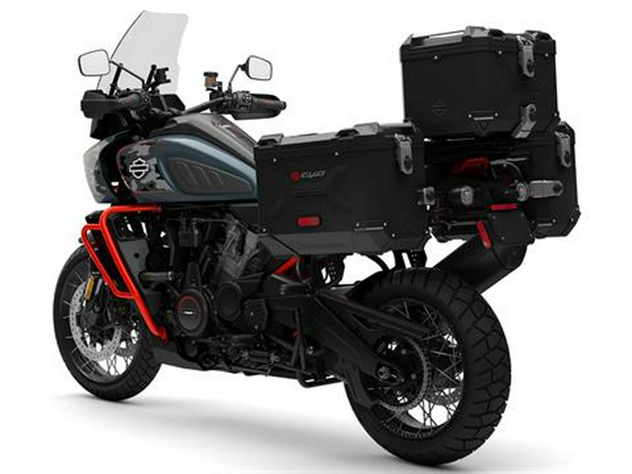 2025 Harley-Davidson CVO™ Pan America®