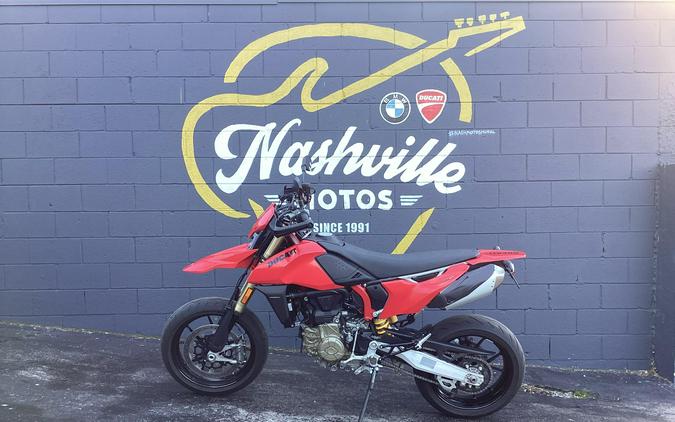 2026 Ducati Hypermotard 698