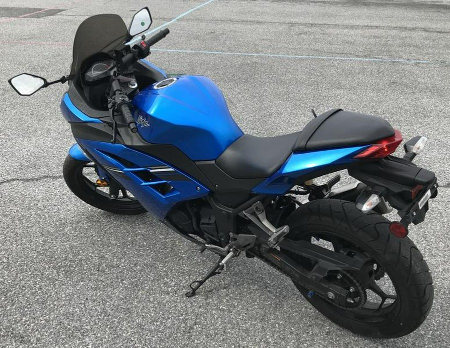 2017 Kawasaki Ninja® 300