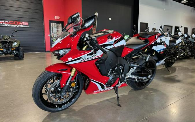 2021 Honda® CBR1000RR ABS