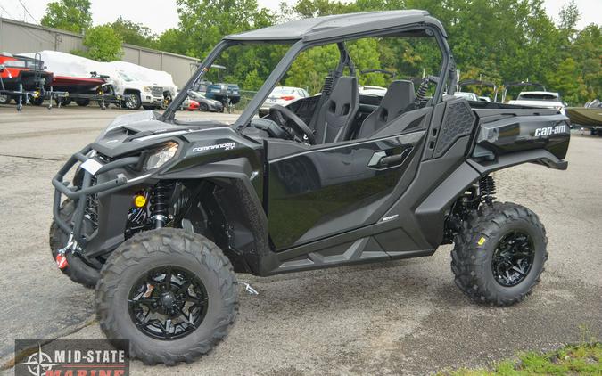 2024 Can-Am® Commander XT 700