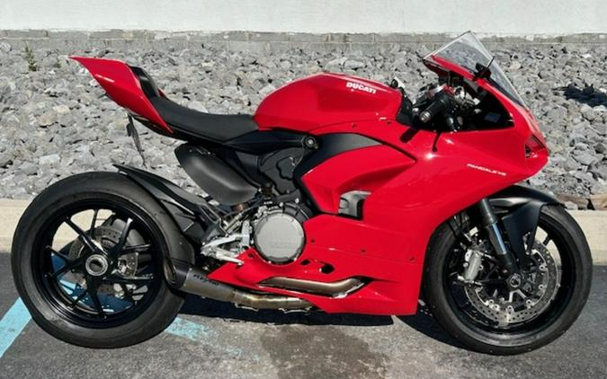 2023 Ducati Panigale V2 Ducati Red