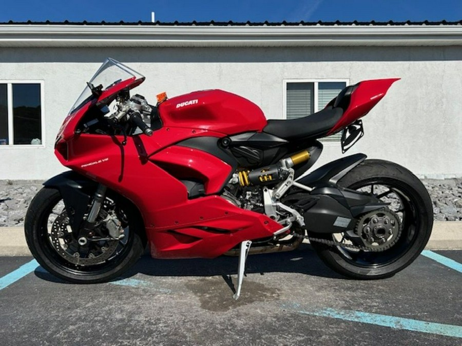 2023 Ducati Panigale V2 Ducati Red